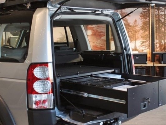 Front Runner Roof Racks and Accessories for Discovery 3 image